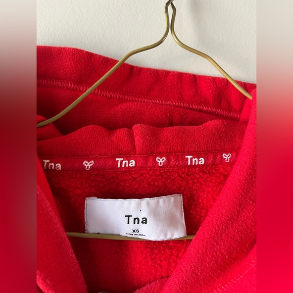 Aritzia TNA 1997 Logo Airport Graphic Hoodie-Red-XS-streetwear-loungewear-grunge - Picture 5 of 7